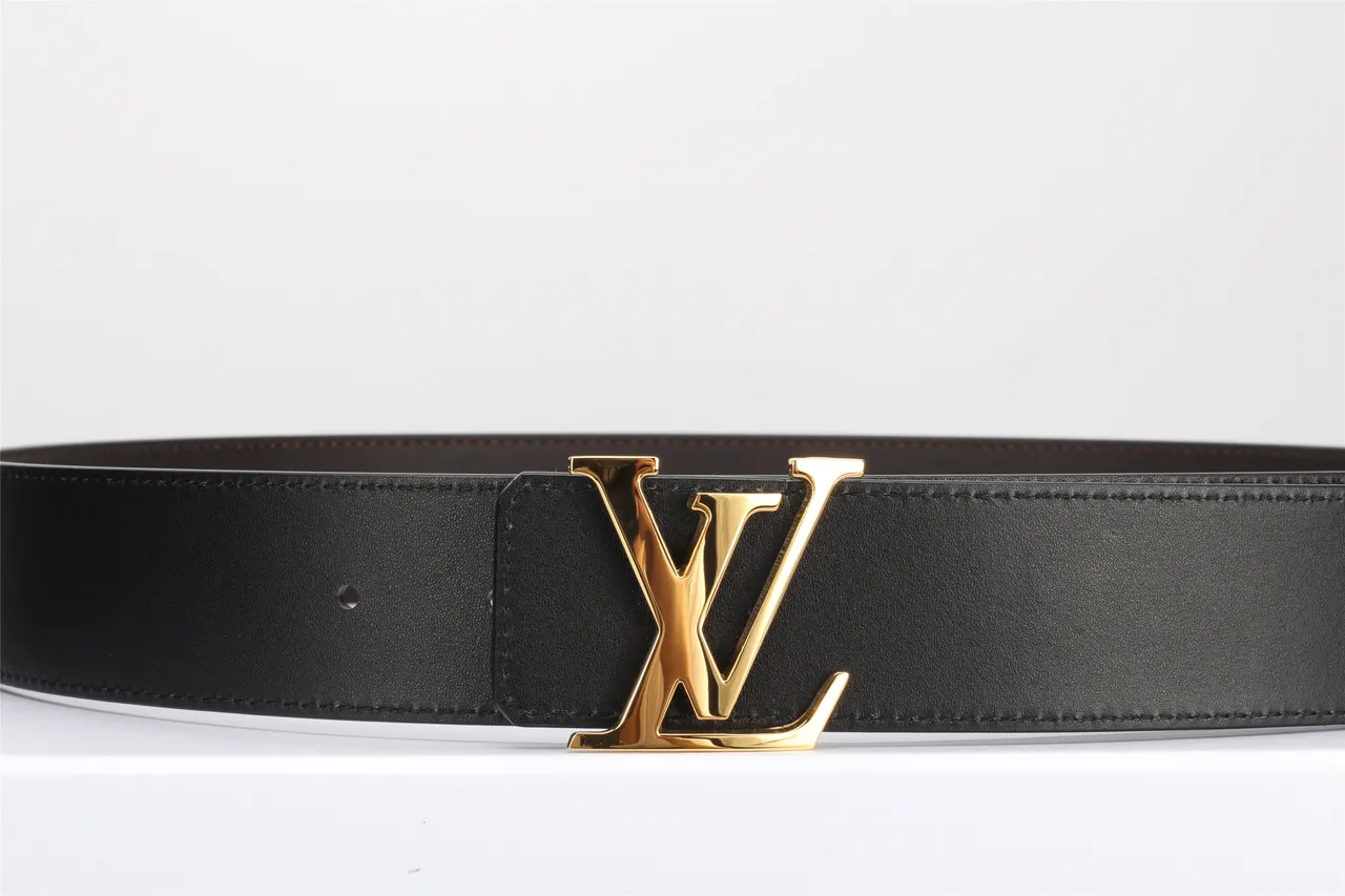 Louis Vuitton Black Gold Smooth LV Monogram Buckle Leather Belt 9