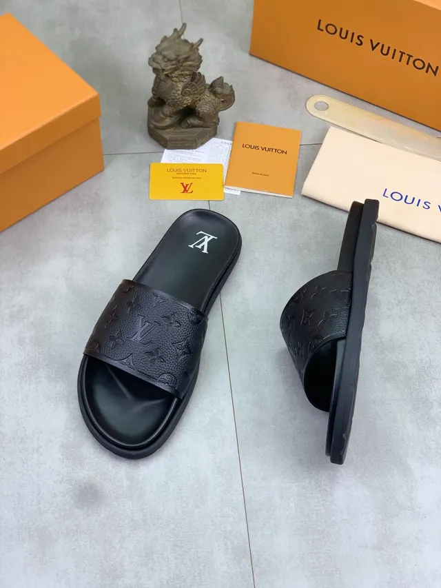 Louis Vuitton Black Monogram-Embossed Leather Strap Flat Molded Sole Slippers 4