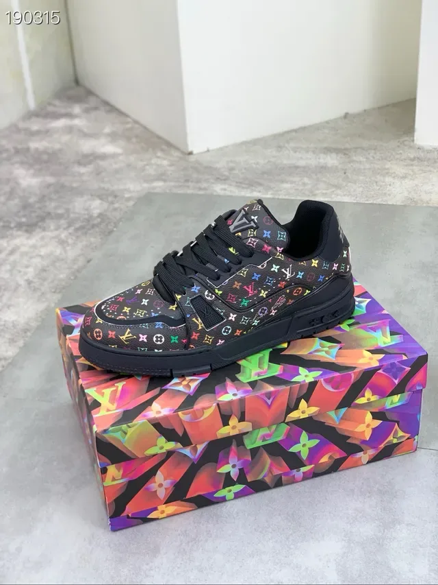 Louis Vuitton Black Multicolor Monogram-Print Upper Low-Top Silhouette Lifestyle Sneakers 7