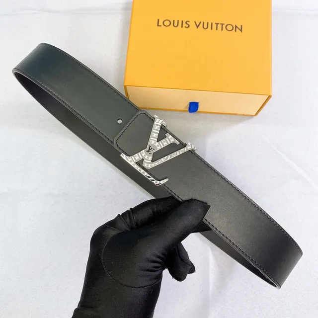 Louis Vuitton কালো সিলভার বড় মোনোগ্রাম বাকেল নকশা ফুল নকশা চামড়ার বেল্ট 2