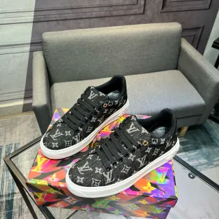 Louis Vuitton zapatillas lifestyle monogram negro y blanco de lona low-top