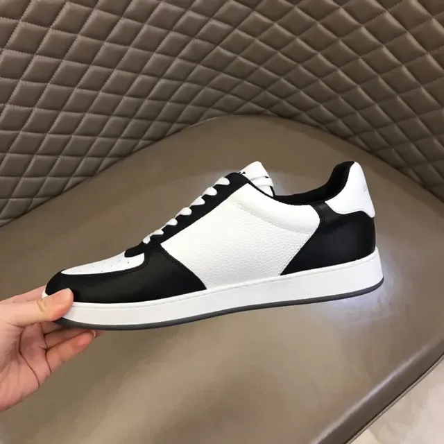 Louis Vuitton Black White Monogrammed Color-Blocked Lifestyle Sneakers 4