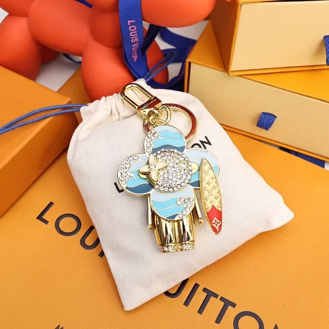 Louis Vuitton Blue Gold Enamel Flower Motif Crystal Pavé Center Handbag 3