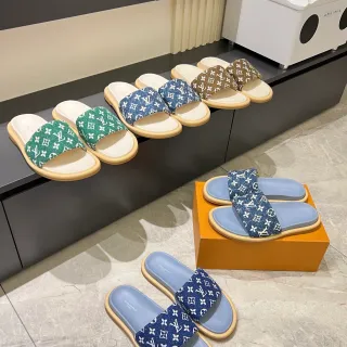 Louis Vuitton नीला सफेद मोनोग्रामड कैनवास पट्टी फ्लैट रबर सोल स्लिपर्स