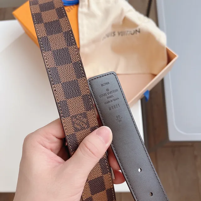 Louis Vuitton Marrom Bege Damier Ebène Lona Silver-Tone Grid Buckle Cinto de couro 2