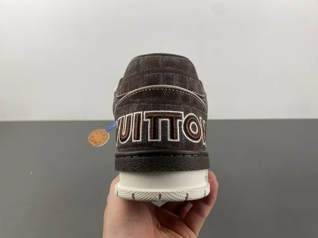 Louis Vuitton Brown Beige Monogram-Print Upper Dual Closure System Lifestyle Sneakers 4