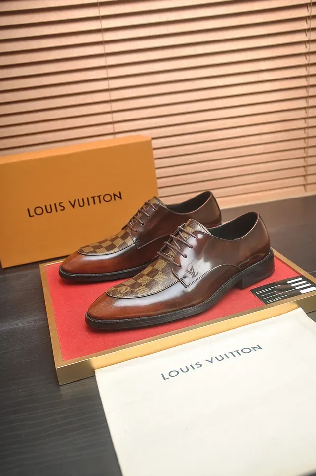 Louis Vuitton Sapatos Oxford Couro Polido Marrom Bege Damier Checkered Toe Panel 4