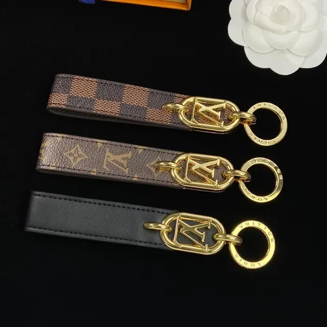 Louis Vuitton Brown Black Gold-Tone Oval LV Medallion Stitched Leather Strap Handbag 6