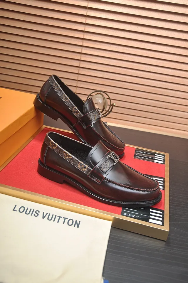 Louis Vuitton Brown Black Polished Leather Monogram Canvas Heel Trim Loafer 2