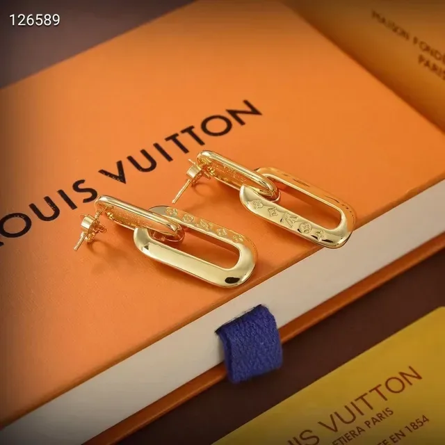Louis Vuitton Chain Reaction Gold-Tone Engraved Oval Link Earrings 8