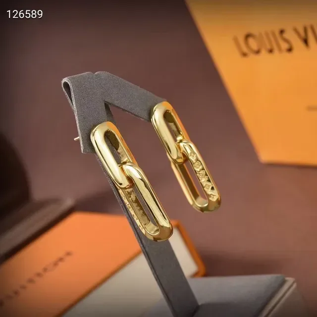 Louis Vuitton Chain Reaction Gold-Tone Engraved Oval Link Earrings 9