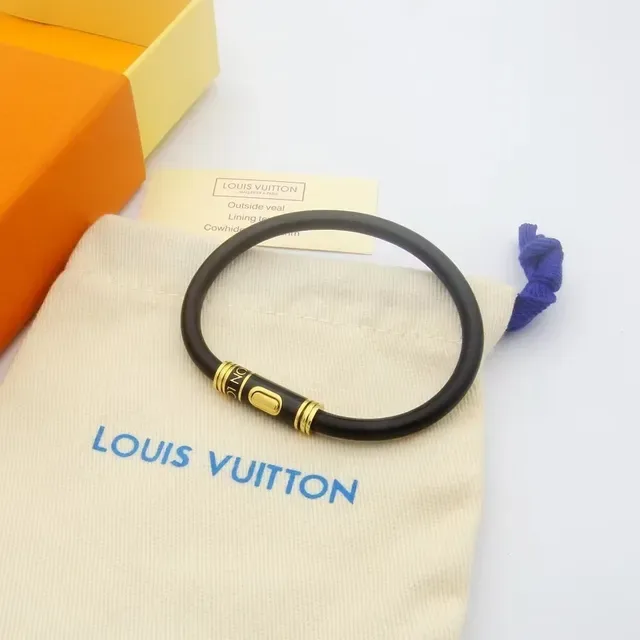 Louis Vuitton Circle Black Gold Rubber Band Cylindrical Clasp Bracelet 5