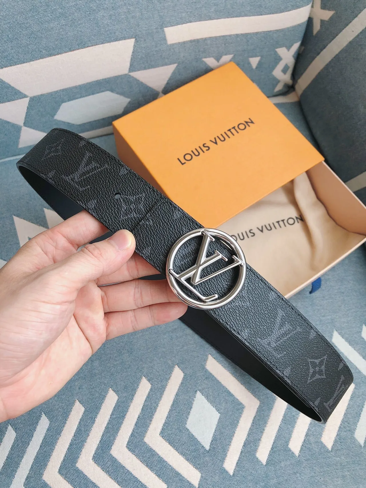 Louis Vuitton Circle LV Belt Dark Gray Monogram Leather Belt 2