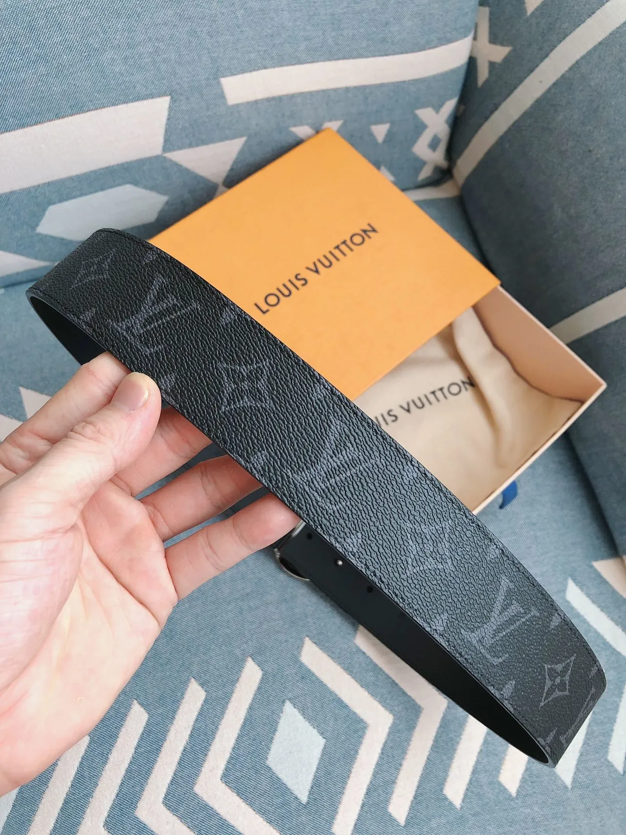 Louis Vuitton Circle LV Belt Dark Gray Monogram Leather Belt 3
