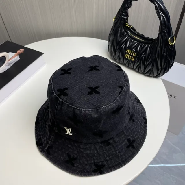 Louis Vuitton Chapeau de seau en velours côtelé brodé floral 6