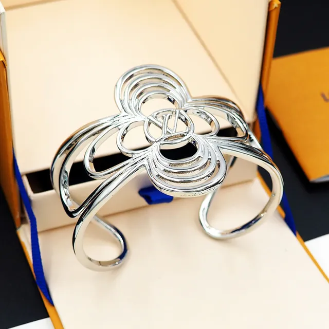 Louis Vuitton Floral Cuff Gold Silver Openwork Motif Interlocking Loop Construction Bracelet 10