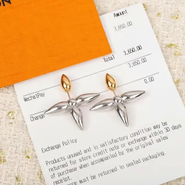 Louis Vuitton Floral-Inspired Two-Tone Engraved Drop Earrings 2