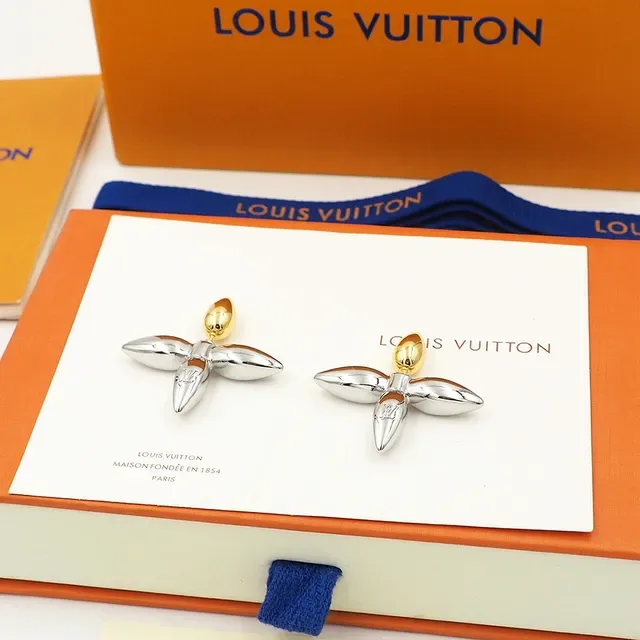 Louis Vuitton Floral-Inspired Two-Tone Engraved Drop Earrings 3