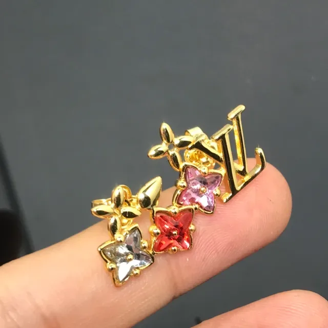 Louis Vuitton Boucles d'oreilles Fleur Or Multicolore Métal Cristal Motifs 4