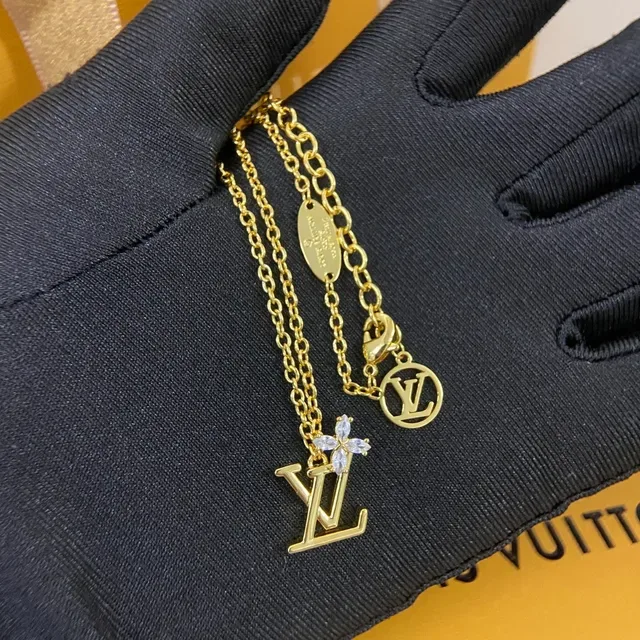 Louis Vuitton Flower Monogram Gold-Tone Crystal Necklace 2