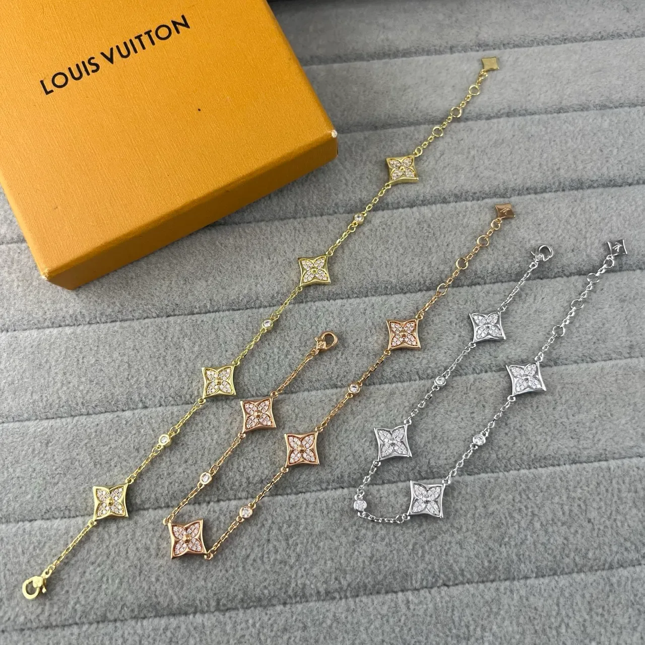 Louis Vuitton Flower Motif Pavé Quatrefoil Chain Bracelet 5