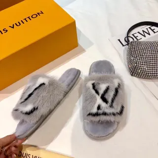 Louis Vuitton piel Monogram zapatillas deslizantes