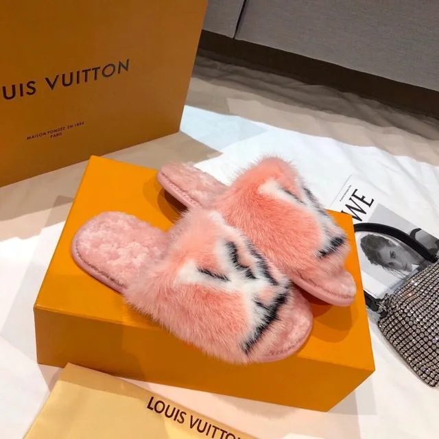 Louis Vuitton Furry Monogram Pink Slippers 5