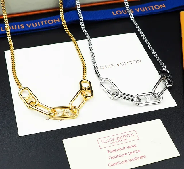 Louis Vuitton Gold Curb Chain Monogram-Engraved Oval Links Necklace 7