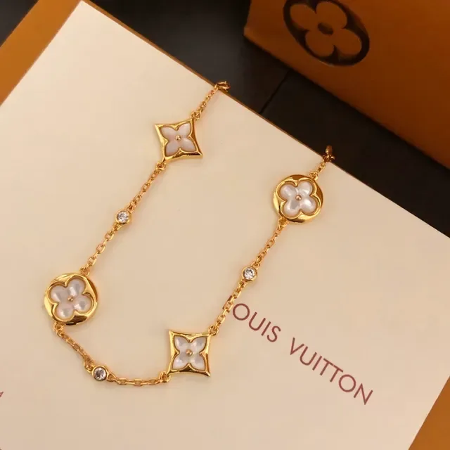 Bracelet Louis Vuitton Chaîne Or Blanc Motifs Floraux Quadrifolié 6