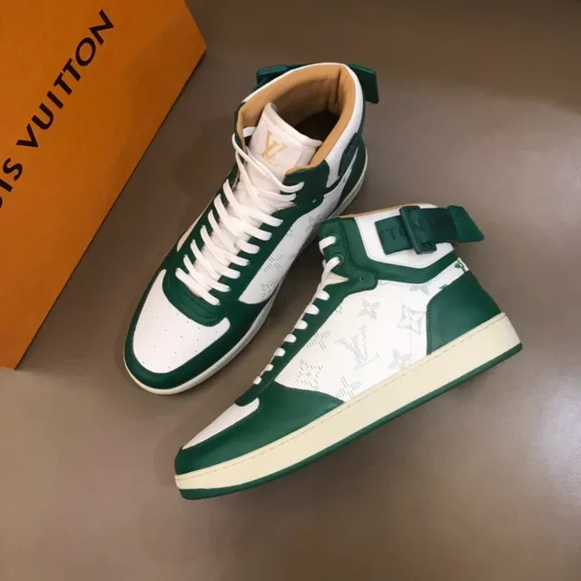 Louis Vuitton সবুজ সাদা হাই টপ মোনোগ্রামড ক্যানভাস লাইফস্টাইল স্নিকার 8
