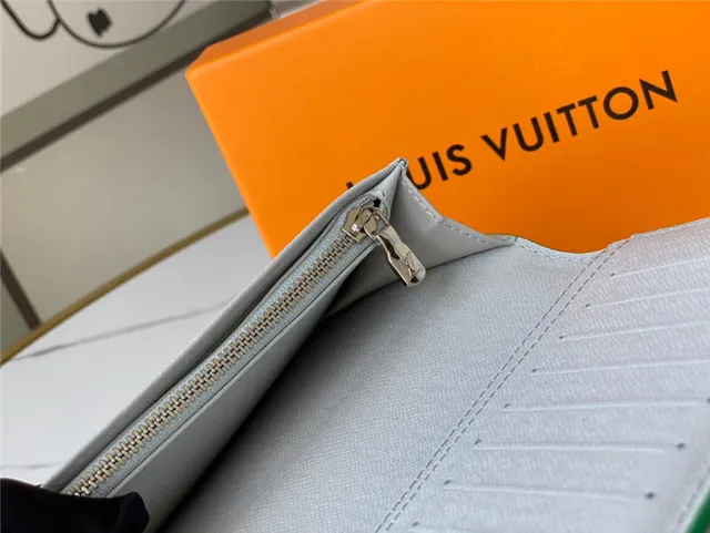 Louis Vuitton Green White Monogram Leather Bold Logotype Long Wallet 12