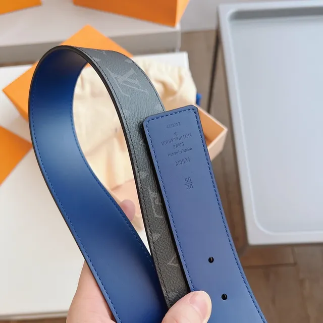 Louis Vuitton Initiales Monogram Gray and Blue Leather Belt 2