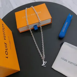 Louis Vuitton Interlocking LV Monogram Silver Curb Chain Necklace