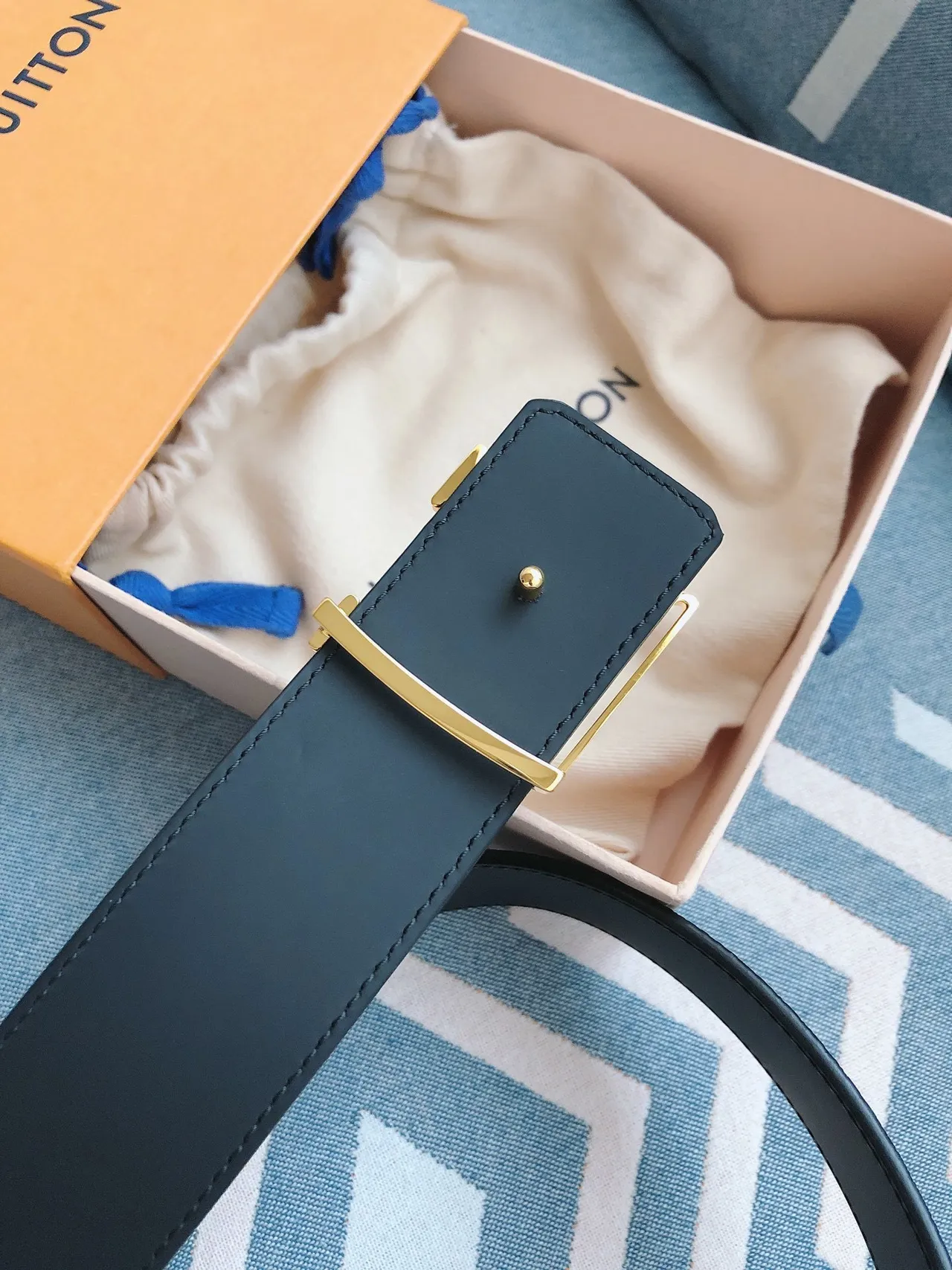 Louis Vuitton LV Belt Dark Blue Monogram Leather Belt 7