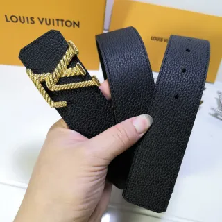Louis Vuitton LV Initiales কালো কুরচলা চামড়ার বেল্ট