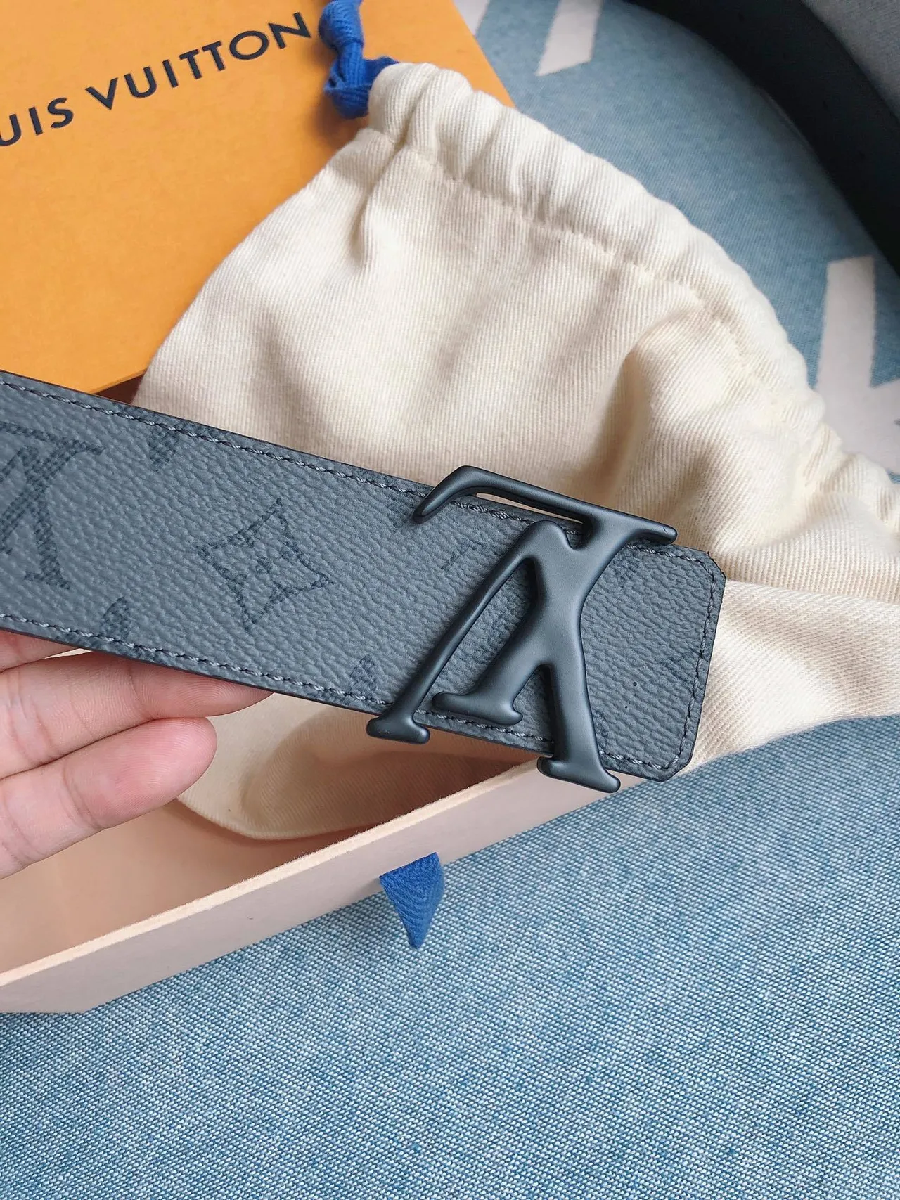 Louis Vuitton LV Initiales Gray Monogram Leather Belt 7