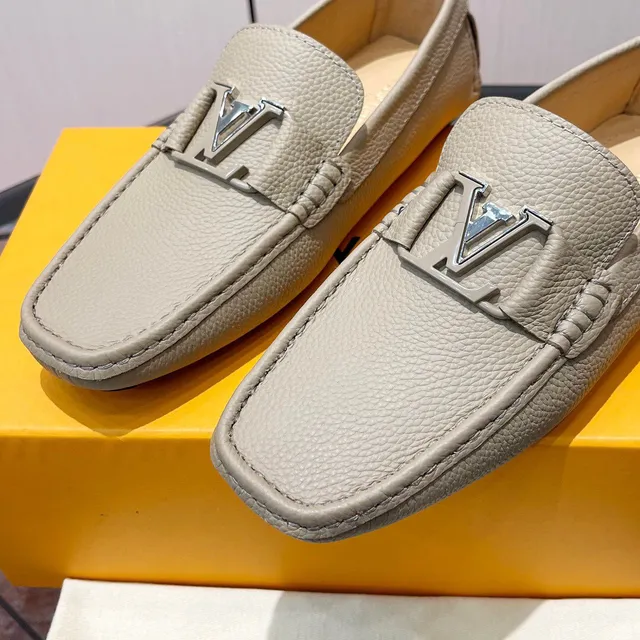 Louis Vuitton LV লুফার বেইজ পেবল্ড লেদার লুফার 6