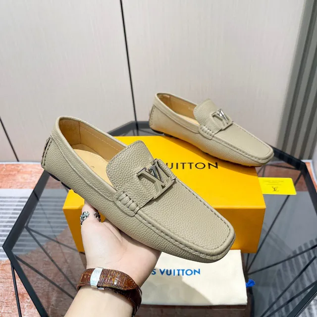 Louis Vuitton LV লুফার বেইজ পেবল্ড লেদার লুফার 7