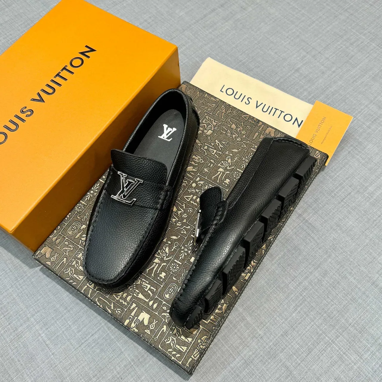 Louis Vuitton LV Logo Loafer Black Pebbled Leather Loafers 2