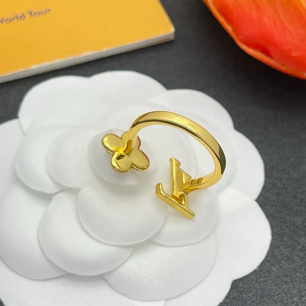 Louis Vuitton LV Monogram and Crystal Flower Gold Ring 4