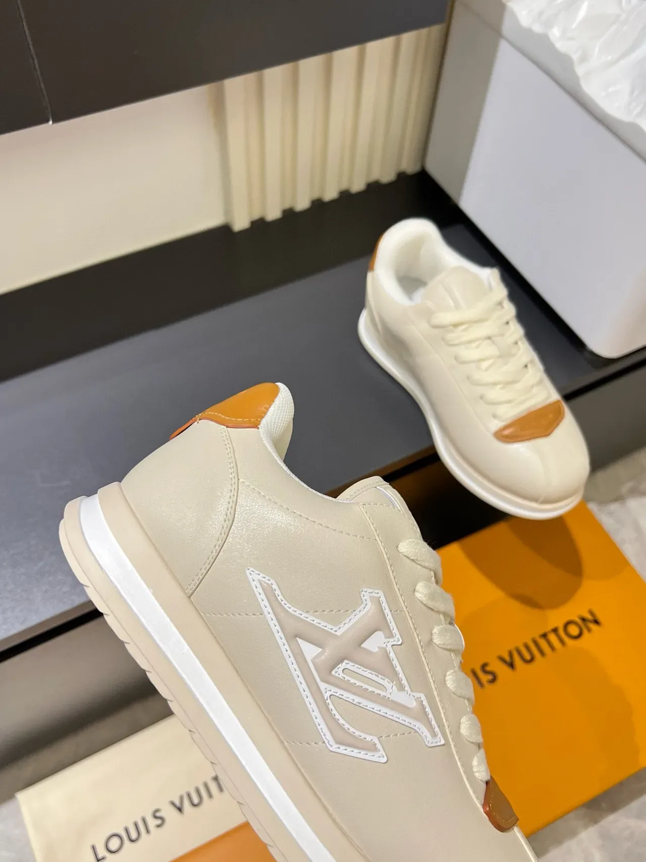 Louis Vuitton LV Trainer Beige Brown Low-Top Leather Upper Lifestyle Sneakers 8