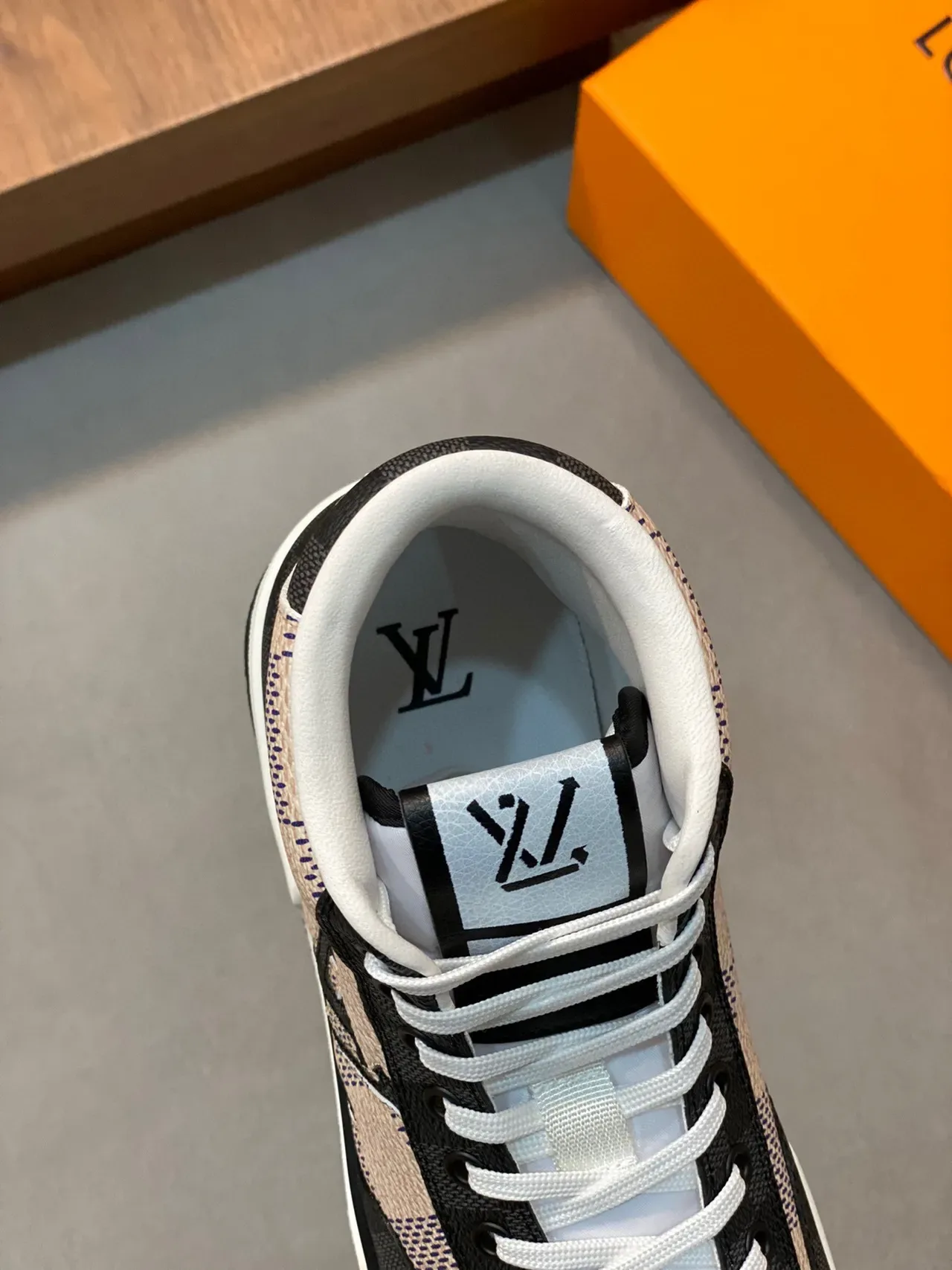 Louis Vuitton LV Trainer Noir Beige High-Top Damier Checkerboard Sneakers Lifestyle 4
