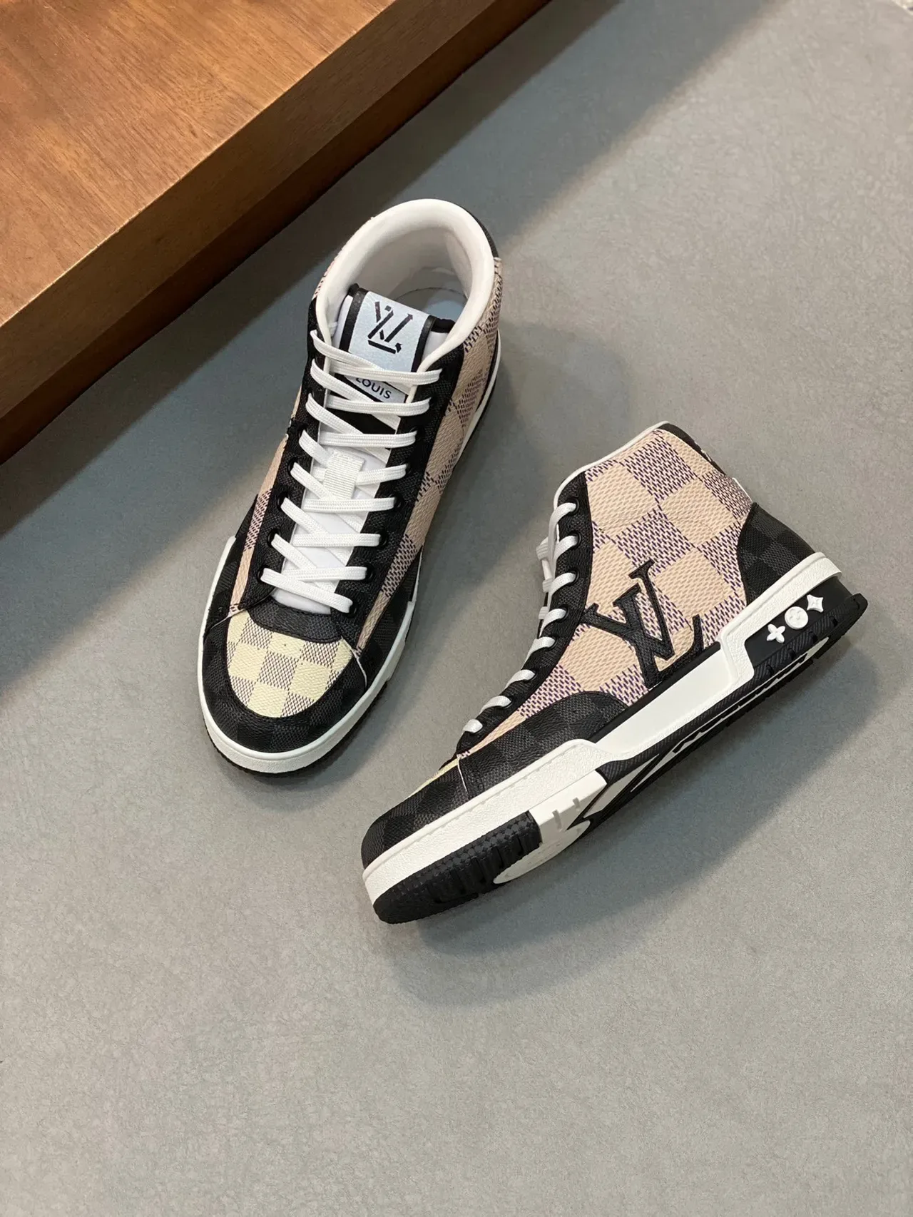 Louis Vuitton LV Trainer Noir Beige High-Top Damier Checkerboard Sneakers Lifestyle 6