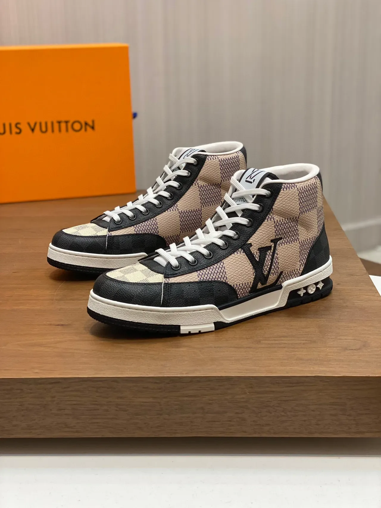 Louis Vuitton LV Trainer Noir Beige High-Top Damier Checkerboard Sneakers Lifestyle 8