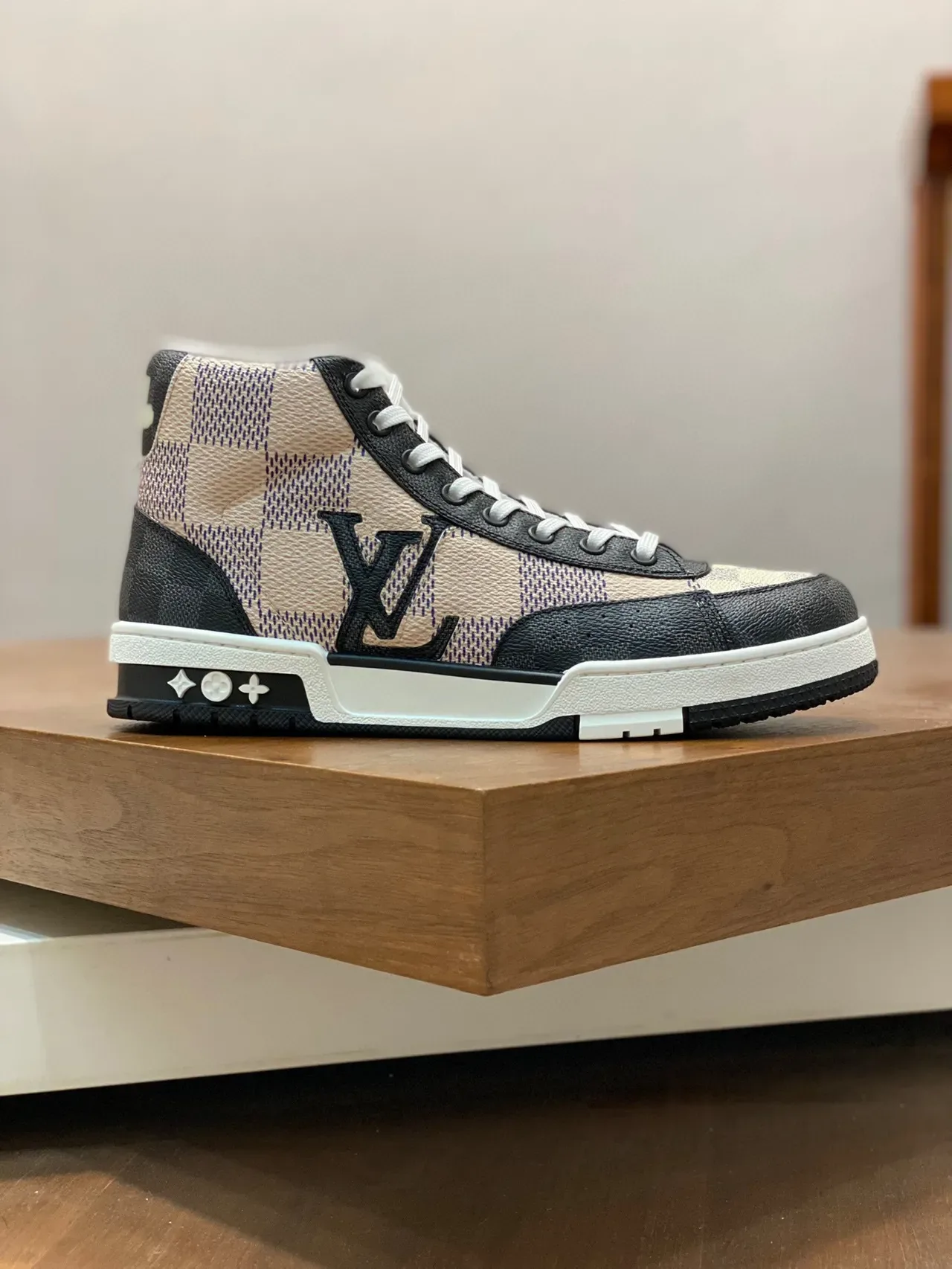Louis Vuitton LV Trainer Noir Beige High-Top Damier Checkerboard Sneakers Lifestyle 9