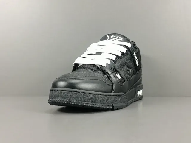 Louis Vuitton LV Trainer Noir Blanc Tige en Cuir-Maille Structurelle Sangle Asymétrique Marquée Sneakers Lifestyle 15