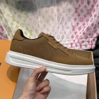Louis Vuitton LV Trainer Marrom Branco Painel Lateral Ribeteado Couro Camurça Superior Tênis Lifestyle