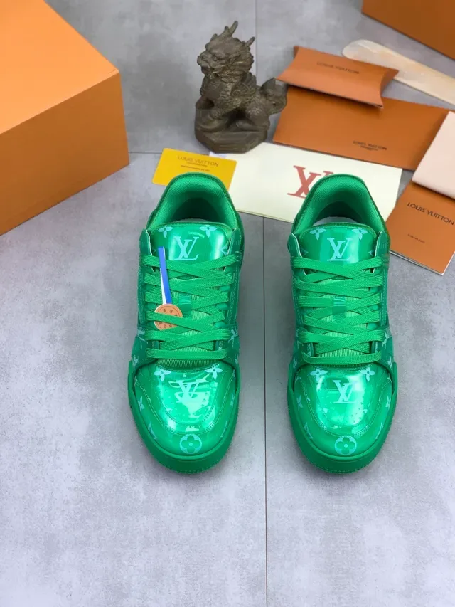Louis Vuitton LV Trainer Sneakers Lifestyle Vertes Transparents Monogrammées Overlay Semelle Chunky Sculptée 4