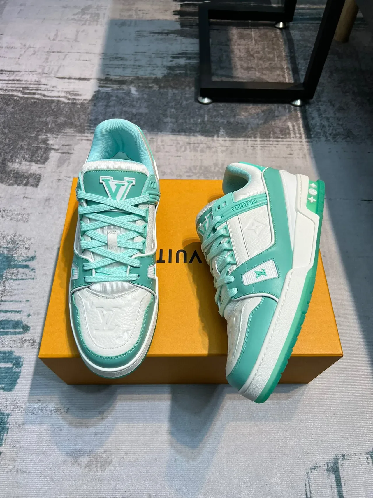 Louis Vuitton LV Trainer Green White Layered Leather And Synthetic Upper Lifestyle Sneakers 4