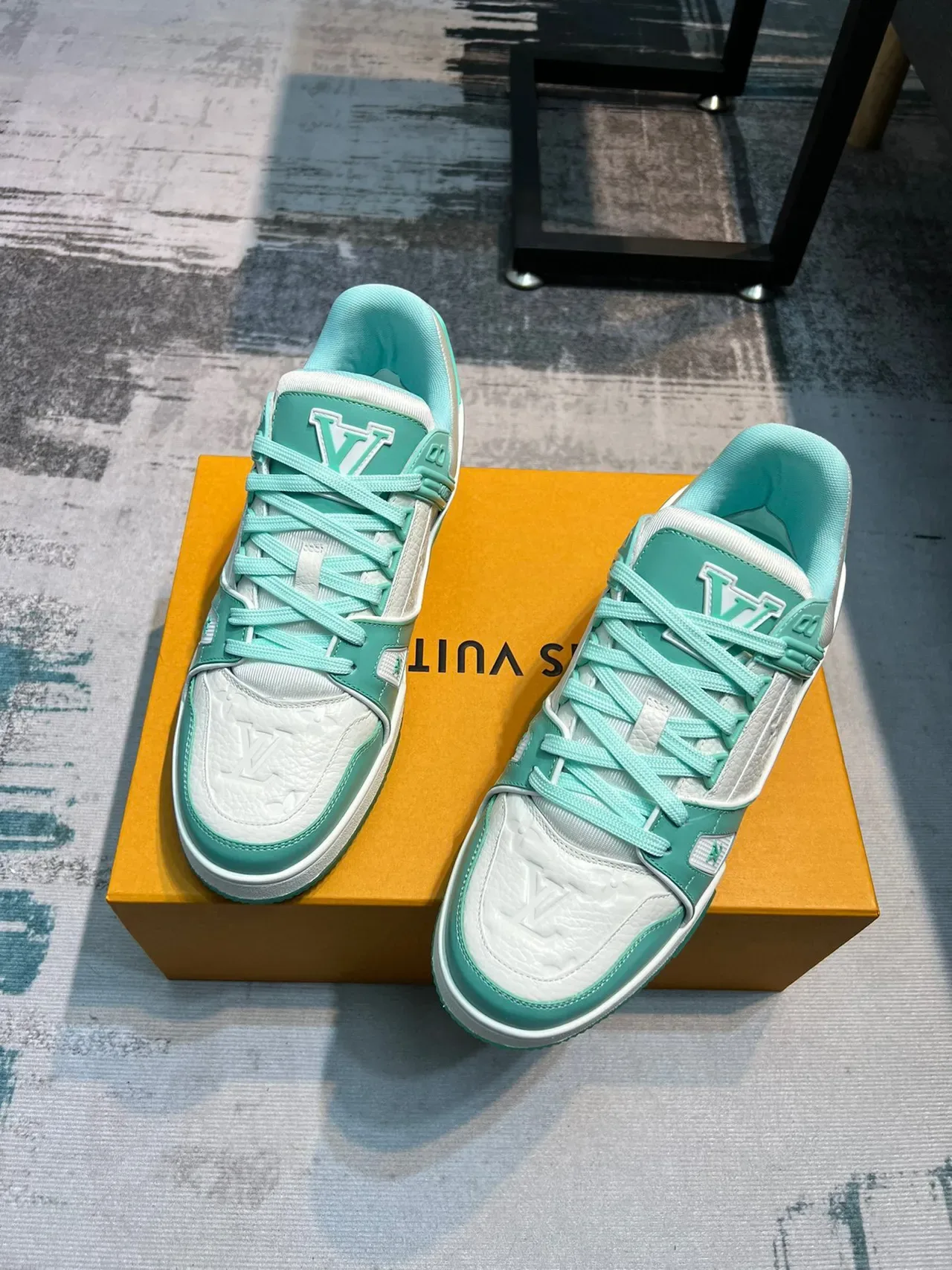 Louis Vuitton LV Trainer Green White Layered Leather And Synthetic Upper Lifestyle Sneakers 5